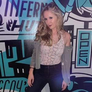 Meet your Posher, Allie